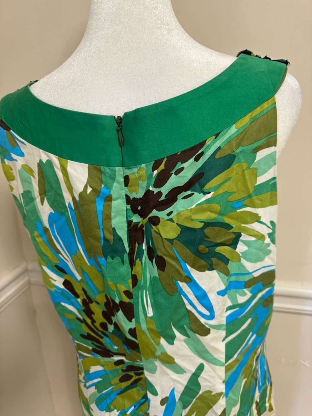 Rabbit Rabbit Rabbit Beaded Scoop-Neck Floral Coverup in Green Multi - Picture 5 of 7